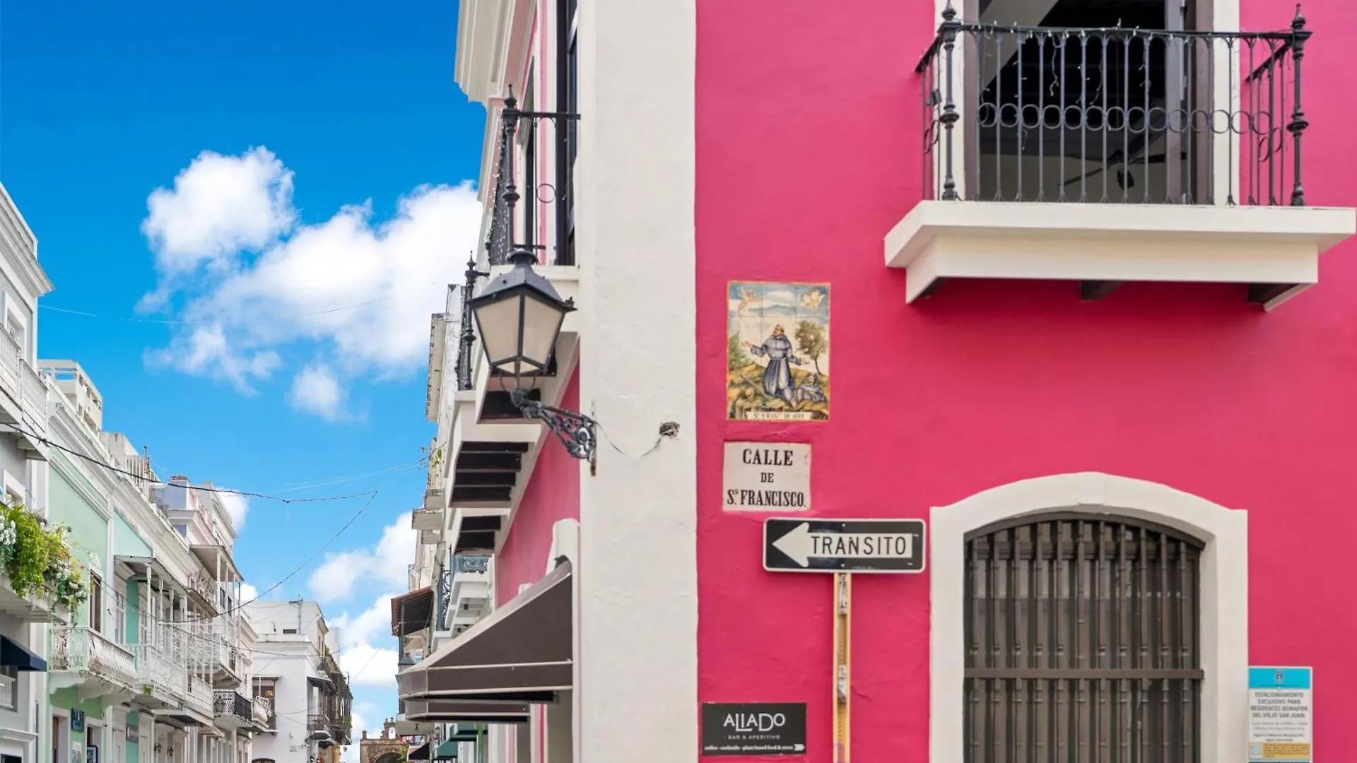 **  Armas Hotel San Juan Puerto Rico