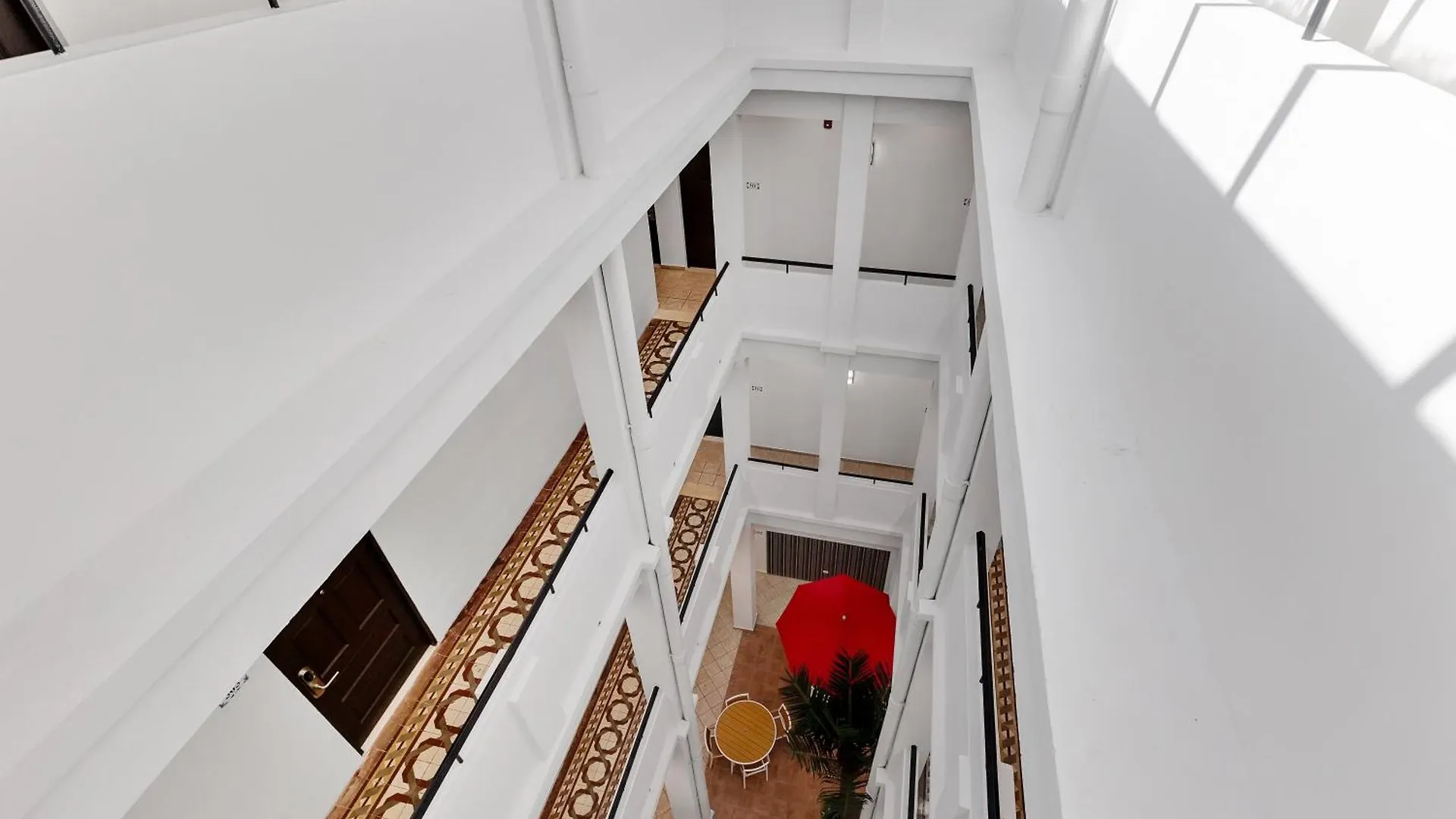 Armas Hotel Сан-Хуан