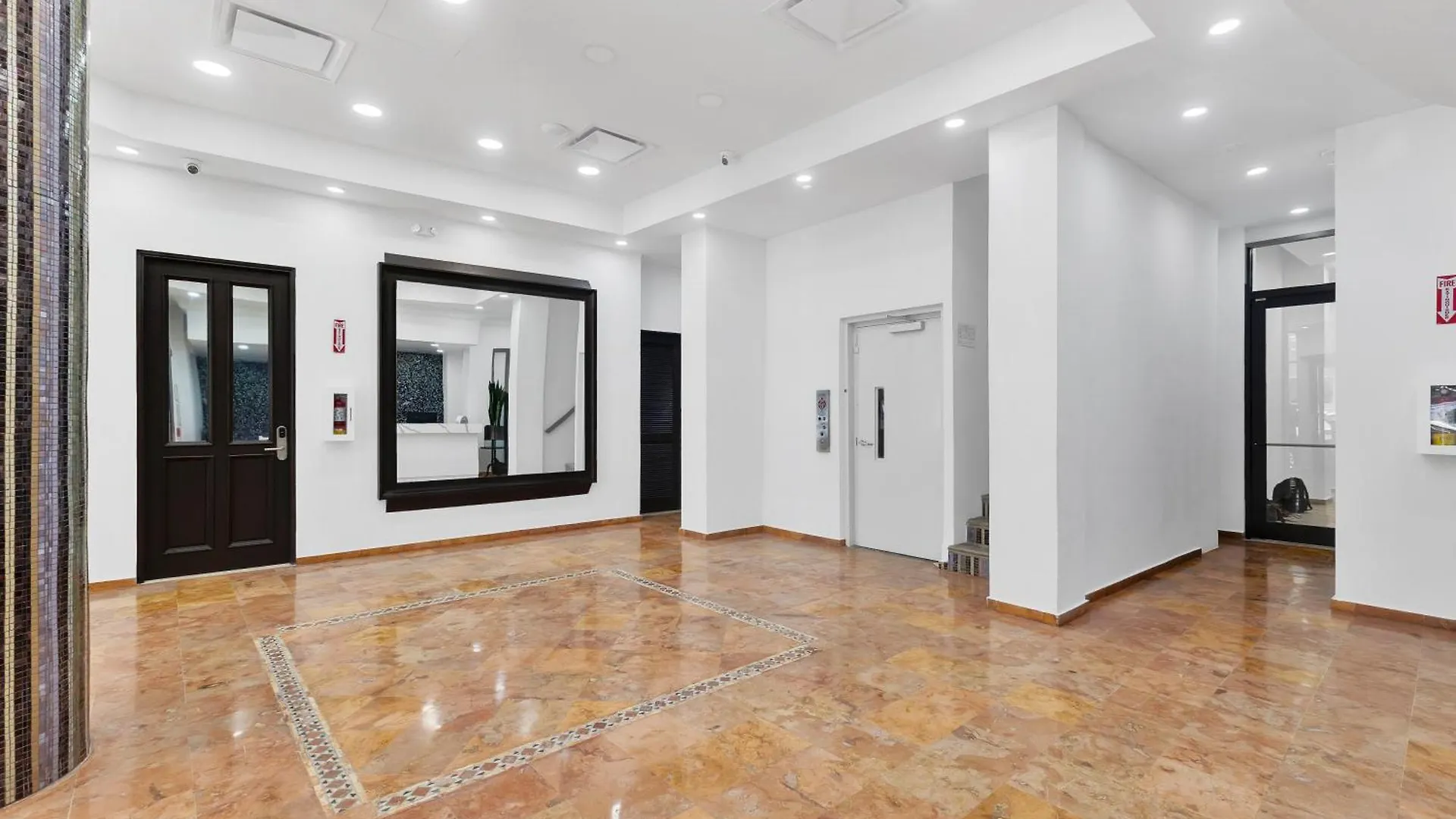 Armas Hotel Сан-Хуан 2*,