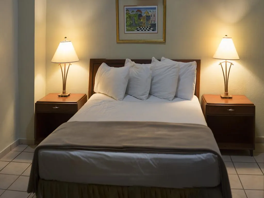 **  Armas Hotel San Juan Porto Riko