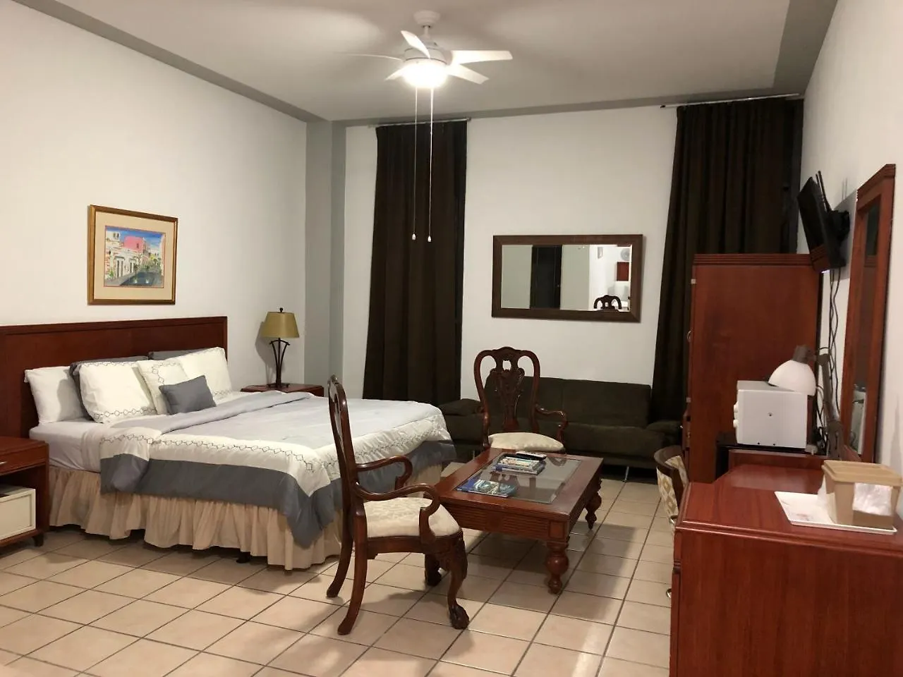 Armas Hotel Сан-Хуан